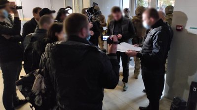 В Одесі перед другим туром знайшли сотні підроблених бюлетенів для голосування - СБУ В Одесі перед другим туром знайшли сотні підроблених бюлетенів для голосування - СБУ