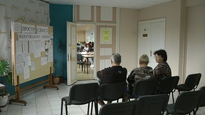 Переселенці з Гуляйпільщини не можуть отримати гуманітарну допомогу у Запоріжжі. Чому — пояснюють посадовці