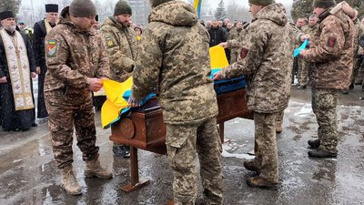 "Він завжди був попереду". У Тернополі попрощалися з командиром роти "Він завжди був попереду". У Тернополі попрощалися з командиром роти