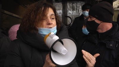 Житомиряни протестують проти підвищення тарифів – штурмом взяли приміщення облради (ОНОВЛЮЄТЬСЯ)