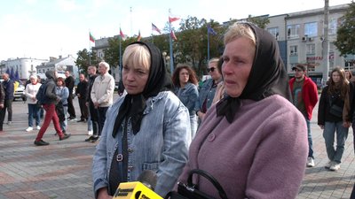 У Рівному попрощалися із військовими Юрієм Капітулою та Павлом Кравчуком У Рівному попрощалися із військовими Юрієм Капітулою та Павлом Кравчуком