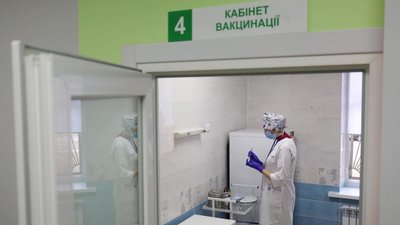 На Львівщині триває підготовка до третього етапу вакцинації від коронавірусу