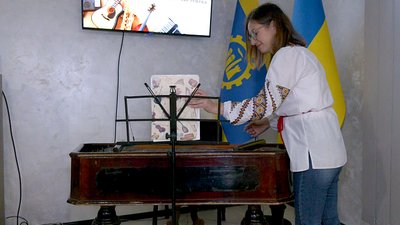 Цимбали в Краматорській мистецькій школі, Донеччина Цимбали в Краматорській мистецькій школі, Донеччина