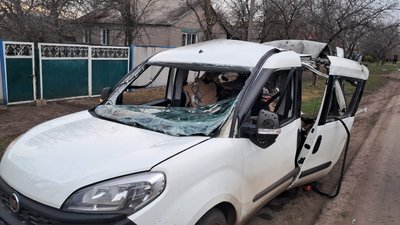 У Підвисокому Борівської громади через удар БпЛА поруч зазнало пошкоджень авто