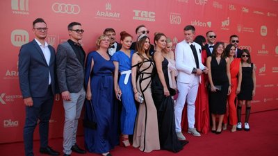 В Одесі стартував міжнародний кінофестиваль. Фоторепортаж з червоної доріжки В Одесі стартував міжнародний кінофестиваль. Фоторепортаж з червоної доріжки