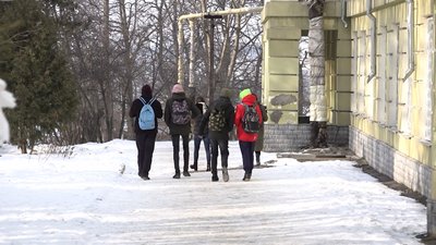 Зробили з цікавості на шкільній перерві: на Черкащині розслідують отруєння школярок