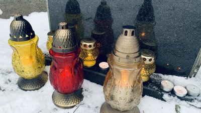 У Мукачеві вшанували пам'ять жертв Голокосту У Мукачеві вшанували пам'ять жертв Голокосту