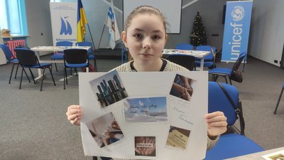 "Поки в Україні є молодь, у неї є майбутнє". Підлітки з Миколаївщини та Херсонщини розпочали навчання з профорієнтації