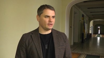 У Хмельницькому в тролейбусах змінять валідатори. Навіщо і як можна буде платити за проїзд