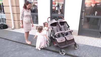 Подвійне щастя: у Рівному відбувся парад двійнят та близнят
