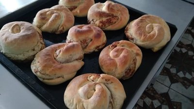 "У нас вже досвід". Директорка Піщанобрідського ліцею, де напекли 45 тисяч пиріжків для захисників "У нас вже досвід". Директорка Піщанобрідського ліцею, де напекли 45 тисяч пиріжків для захисників