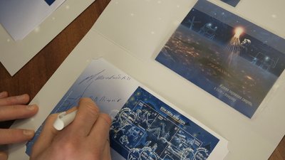 У Вінниці погасили поштову марку, присвячену працівникам критичної інфраструктури У Вінниці погасили поштову марку, присвячену працівникам критичної інфраструктури