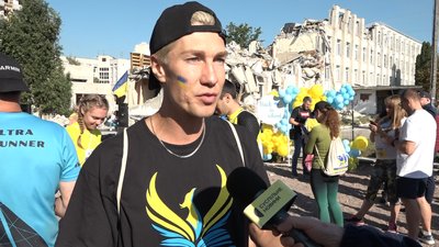 Більше трьохсот житомирян взяли участь у міжнародному благодійному забігу "Back to School" Більше трьохсот житомирян взяли участь у міжнародному благодійному забігу "Back to School"