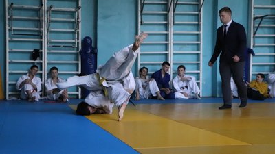 У Сумах на татамі боролися юні дзюдоїсти