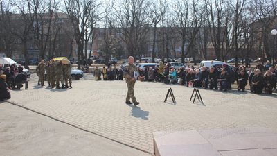 На Сумщині попрощалися з Героєм України Максимом Білоконем На Сумщині попрощалися з Героєм України Максимом Білоконем