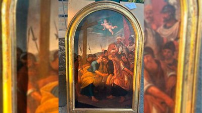 На Львівщині під час огляду мікроавтобуса митники виявили старовинну ікону