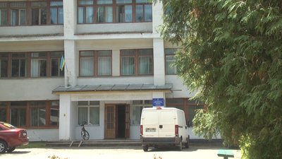 На Хмельниччині закрили педіатричне відділення лікарні. В чому причина?