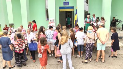 У селі Ходорків на Житомирщині організували ярмарок на підтримку української армії У селі Ходорків на Житомирщині організували ярмарок на підтримку української армії