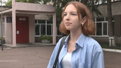 По двісті балів із трьох предметів По двісті балів із трьох предметів