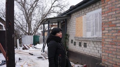 Двісті вікон встановили у Смілі після влучання російської ракети Двісті вікон встановили у Смілі після влучання російської ракети