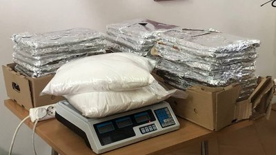 Найбільший різдвяний кекс. В Одесі готуються встановити рекорд України з випічки Найбільший різдвяний кекс. В Одесі готуються встановити рекорд України з випічки