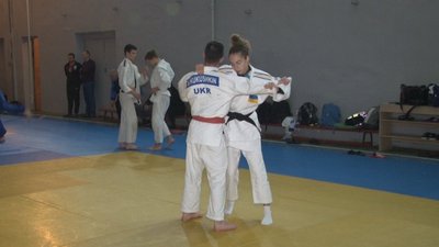 Самбістки Дніпропетровщини вибороли 5 бронзових медалей на чемпіонаті світу в Сербії. РЕПОРТАЖ