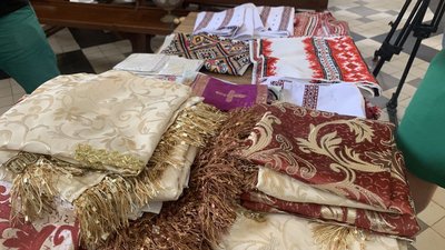Ікони, які евакуювали з Лисичанська, привезли до Тернополя Ікони, які евакуювали з Лисичанська, привезли до Тернополя