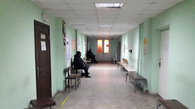 «Треба бути дуже уважним»: у Полтаві через ожеледицю до травмпункту звернулися два десятка людей «Треба бути дуже уважним»: у Полтаві через ожеледицю до травмпункту звернулися два десятка людей