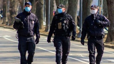 Карантин: на Хмельниччині поліція збільшує кількість рейдових груп
