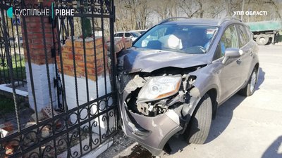 У поліції розповіли подробиці ДТП біля лікарні на Чорновола