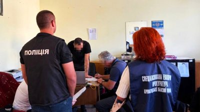На Кіровоградщині директору підприємства повідомили про підозру у забрудненні землі