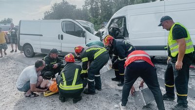Одна людина загинула та четверо травмувалися у ДТП на Тернопільщині