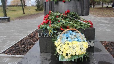 У Вінниці вшанували пам'ять ліквідаторів аварії на Чорнобильській АЕС У Вінниці вшанували пам'ять ліквідаторів аварії на Чорнобильській АЕС