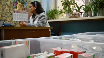 "Лікарі без кордонів": у прифронтових містах і селах Донеччини працюють п'ять мобільних клінік "Лікарі без кордонів": у прифронтових містах і селах Донеччини працюють п'ять мобільних клінік