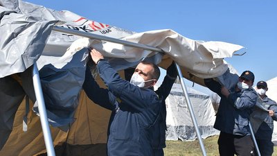 На Дніпропетровщині розгортають наметове містечко військового типу для обсервації На Дніпропетровщині розгортають наметове містечко військового типу для обсервації