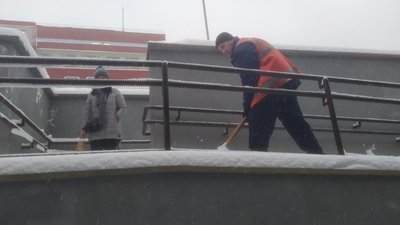 У Житомирі та області дороги розчищатимуть від снігу цілодобово У Житомирі та області дороги розчищатимуть від снігу цілодобово