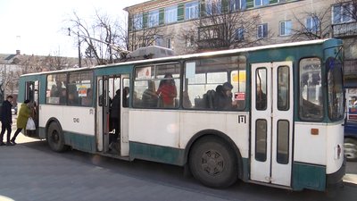У Житомирі відновили рух тролейбусних маршрутів по вулиці Велика Бердичівська У Житомирі відновили рух тролейбусних маршрутів по вулиці Велика Бердичівська