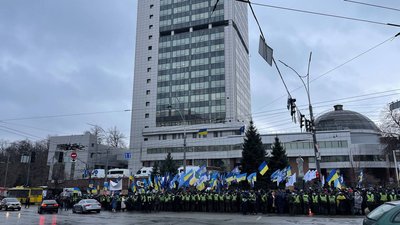Суд у справі Порошенка: апеляцію перенесли на 11 лютого Суд у справі Порошенка: апеляцію перенесли на 11 лютого