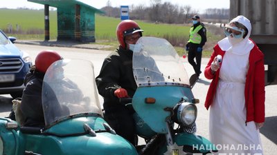 На Харківщині встановили карантинно-пропускні пункти На Харківщині встановили карантинно-пропускні пункти