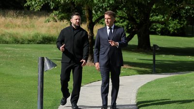 Пошкоджений Успенський собор Києво-Печерської лаври