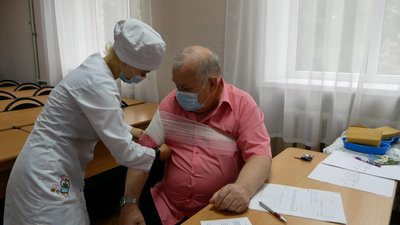 У Бахмутському медколеджі випускники склали останній іспит У Бахмутському медколеджі випускники склали останній іспит