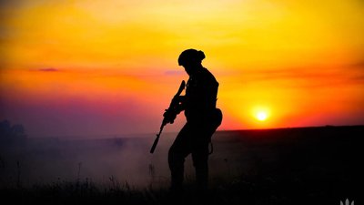 Український військовослужбовець, армія, фронт