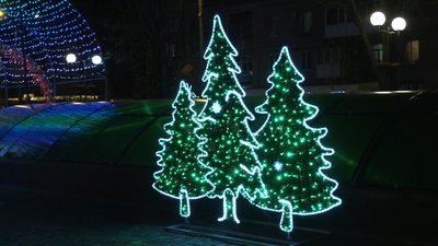 Запоріжжя прикрасили до зимових свят