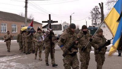 “Дуже відкрита і чуйна людина”. У Сумах попрощалися з захисником Сергієм Головачем “Дуже відкрита і чуйна людина”. У Сумах попрощалися з захисником Сергієм Головачем