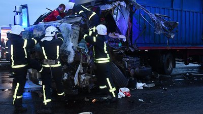 Рятувальники допомогли водію, який потрапив у ДТП на Миколаївщині