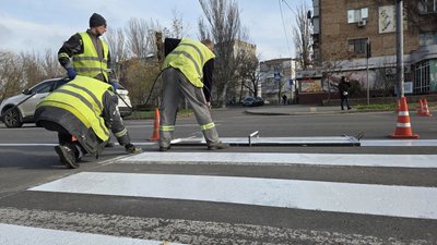 Скільки коштує оновлення розмітки та встановлення дорожніх знаків у Миколаєві Скільки коштує оновлення розмітки та встановлення дорожніх знаків у Миколаєві