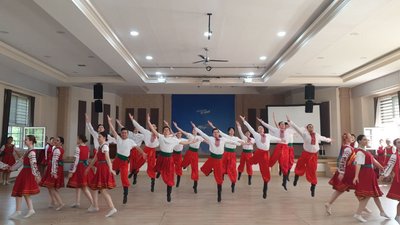 Танцювальний колектив "Мрія", у складі якого дев'ять представників Житомирщини, готується до туру містами Європи Танцювальний колектив "Мрія", у складі якого дев'ять представників Житомирщини, готується до туру містами Європи