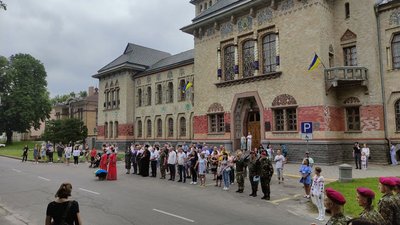 У Полтаві відзначили День Конституції У Полтаві відзначили День Конституції