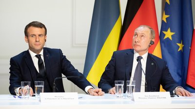 Емманюель Макрон, Володимир Путін