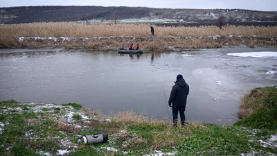 Крига на водоймі, потонув у річці